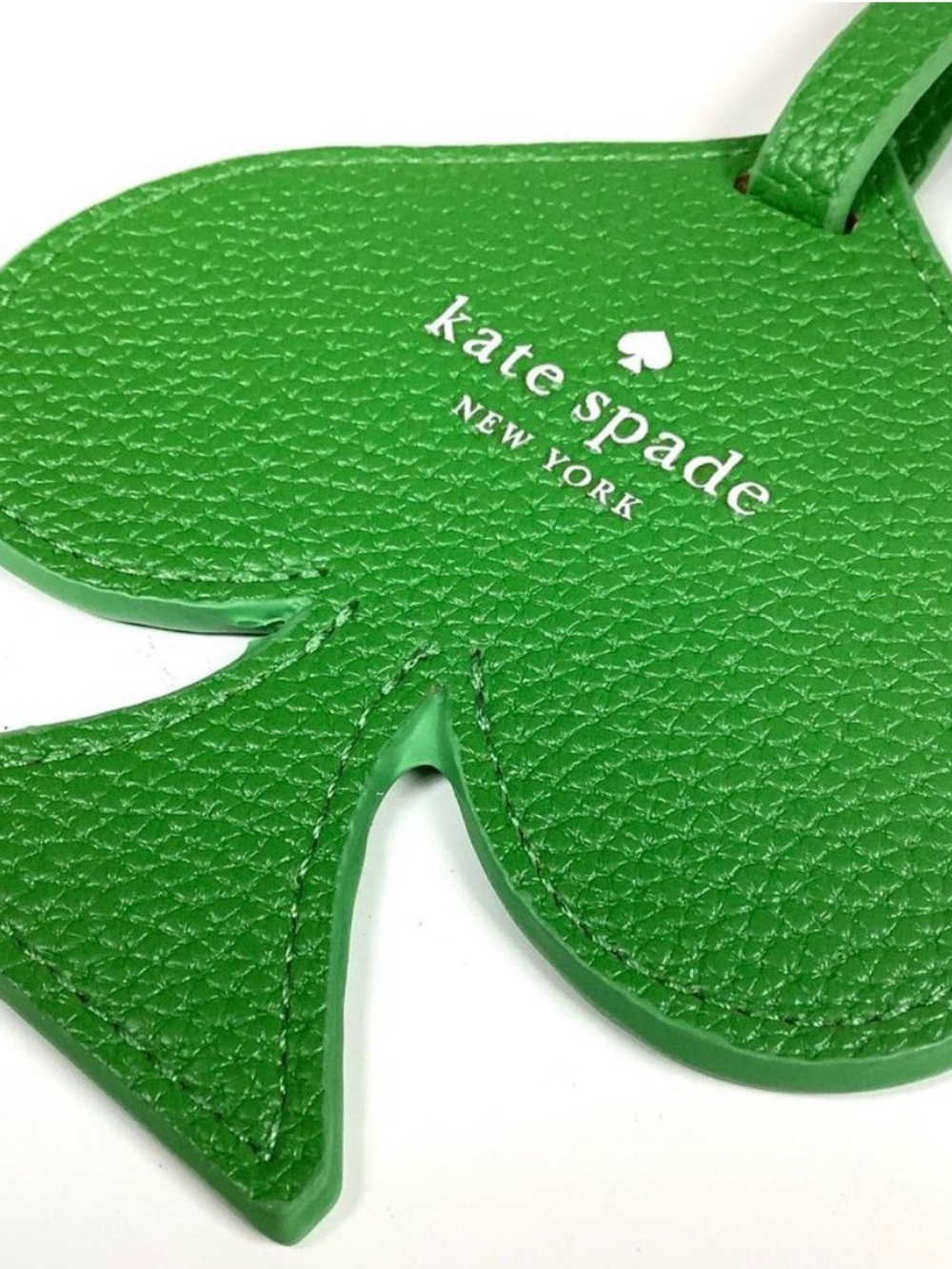 Kate Spade Green Spade-Shaped Leather Bag Tag 🏷️ 🆕